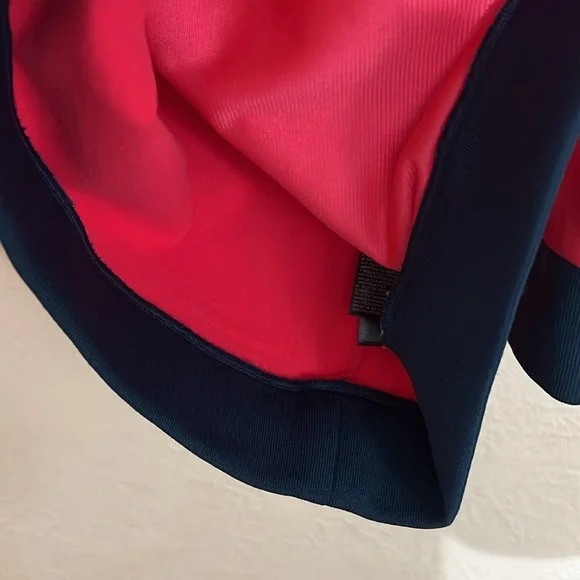 North face water proof ski dress - Picture 8 of 8